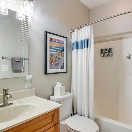 Lake Lure Condo With Resort Pool And Beach Access! Exterior photo