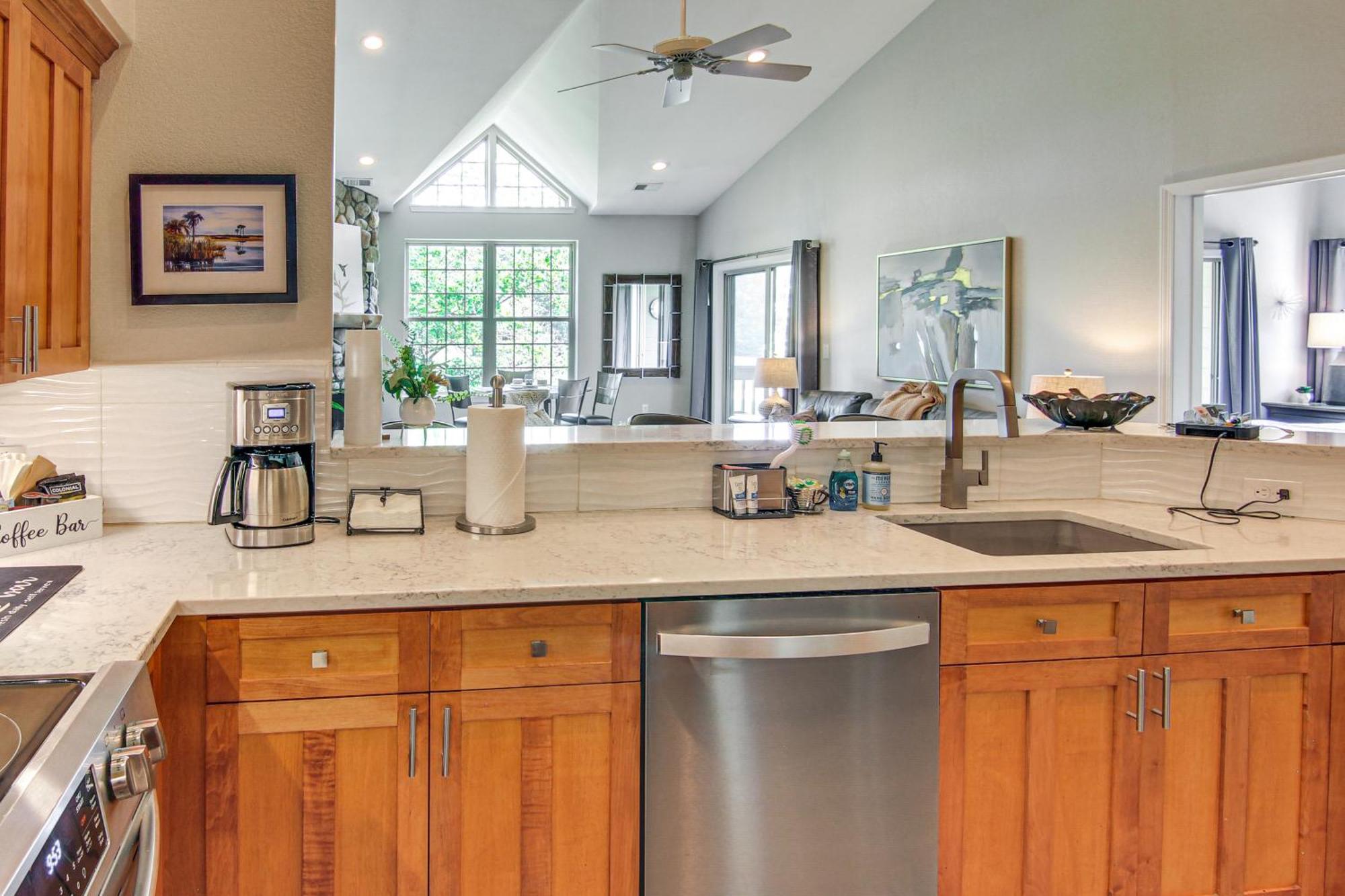 Lake Lure Condo With Resort Pool And Beach Access! Exterior photo